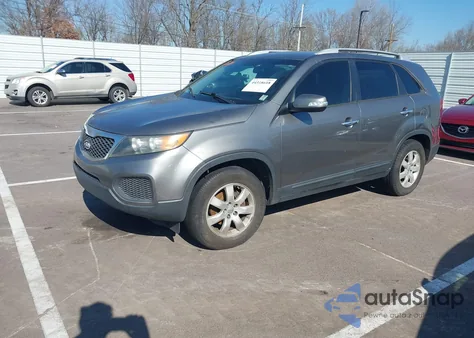 2013 Kia Sorento Lx V6 z USA, uszkodzony, nr VIN 5XYKT4A24DG390043